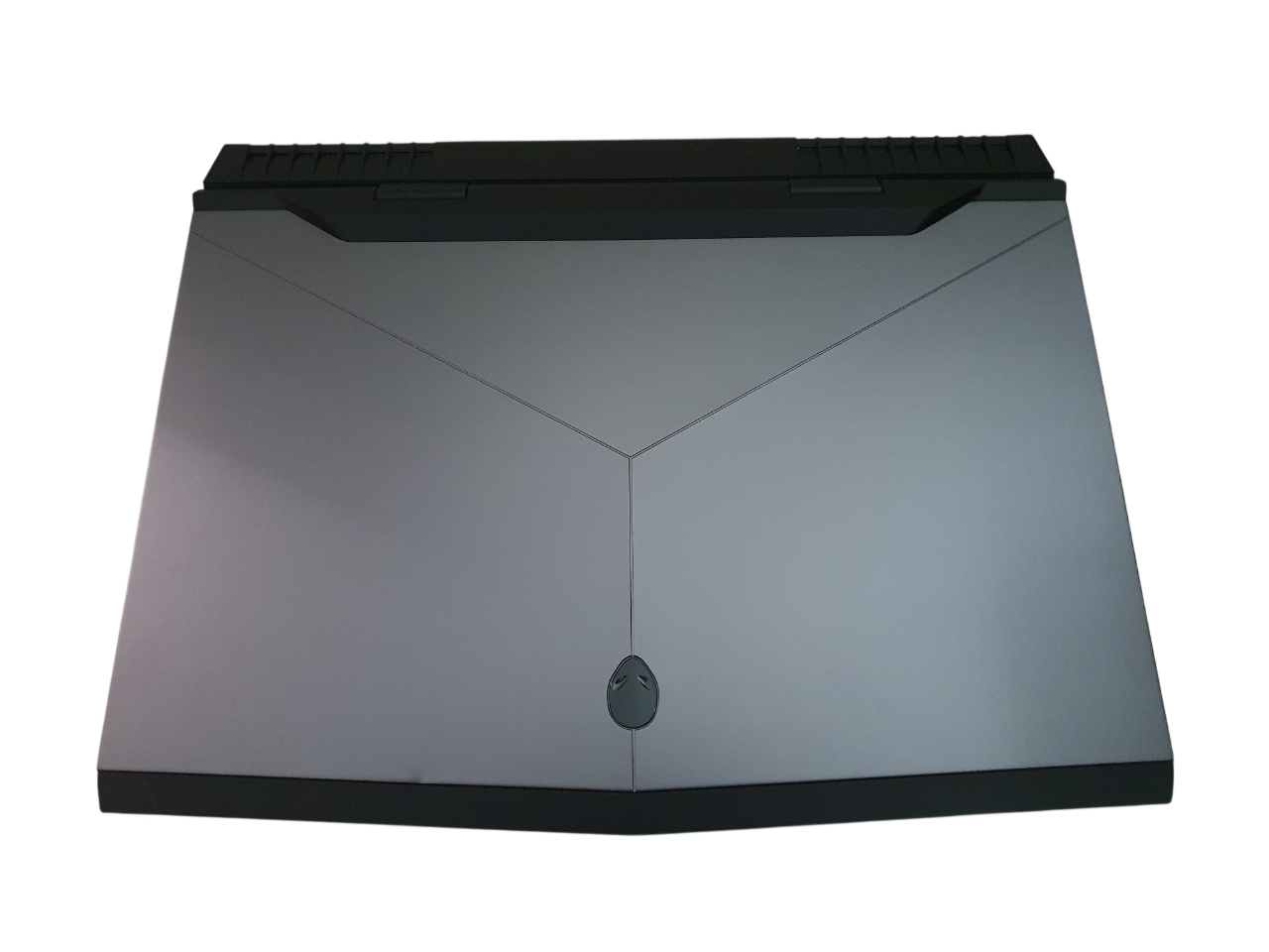 Alienware 17 R5 HIGH END Gaming i9 17 Zoll 4K Display 3Festplatten 32GB RAM – Bild 3