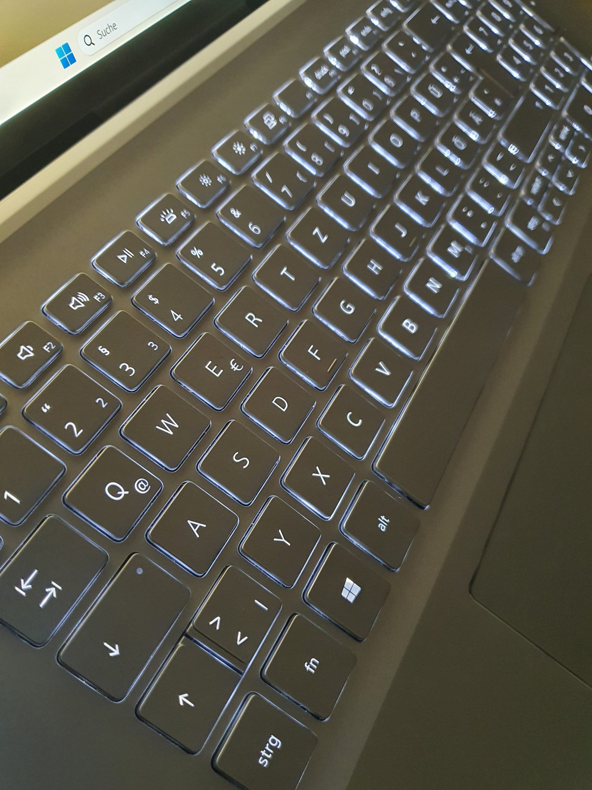 Dell Inspiron 7706 2in1 Laptop 17 Zoll QHD + Touch i7-1165G7 16GB SSD 512GB SSD – Bild 9